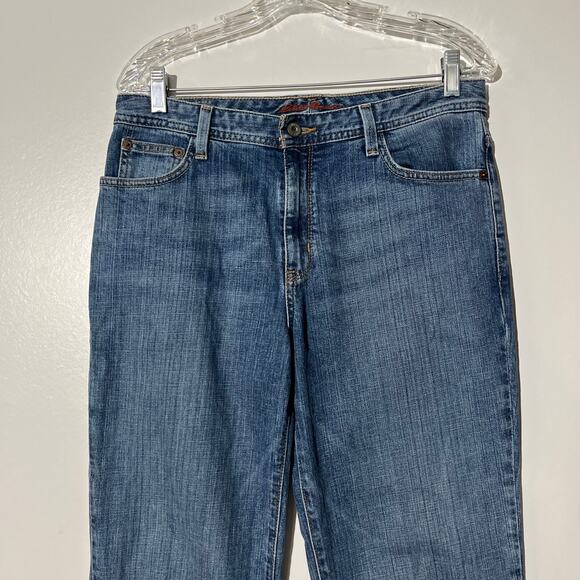 Eddie Bauer Relaxed Loose Straight Washed Blue Denim Jean’s Women’s Size 8 - Picture 2 of 6